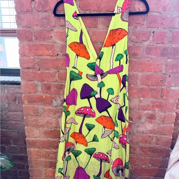 Farm Rio Neon Yellow Mushroom Print Button Front Midi Dress Size XS - Picture 1 of 6